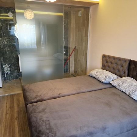 Apartments "Predah Kod Baraca" Ni エクステリア 写真