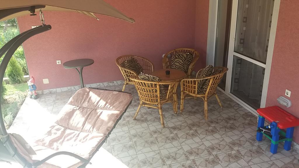 Apartments "Predah Kod Baraca" Ni エクステリア 写真