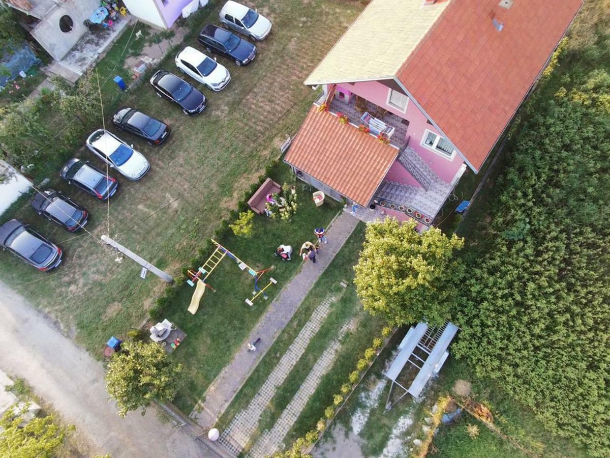 Apartments "Predah Kod Baraca" Ni エクステリア 写真